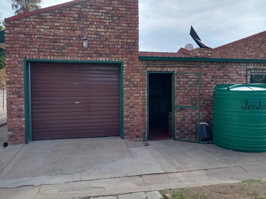 2 Bedroom Property for Sale in Parys Free State